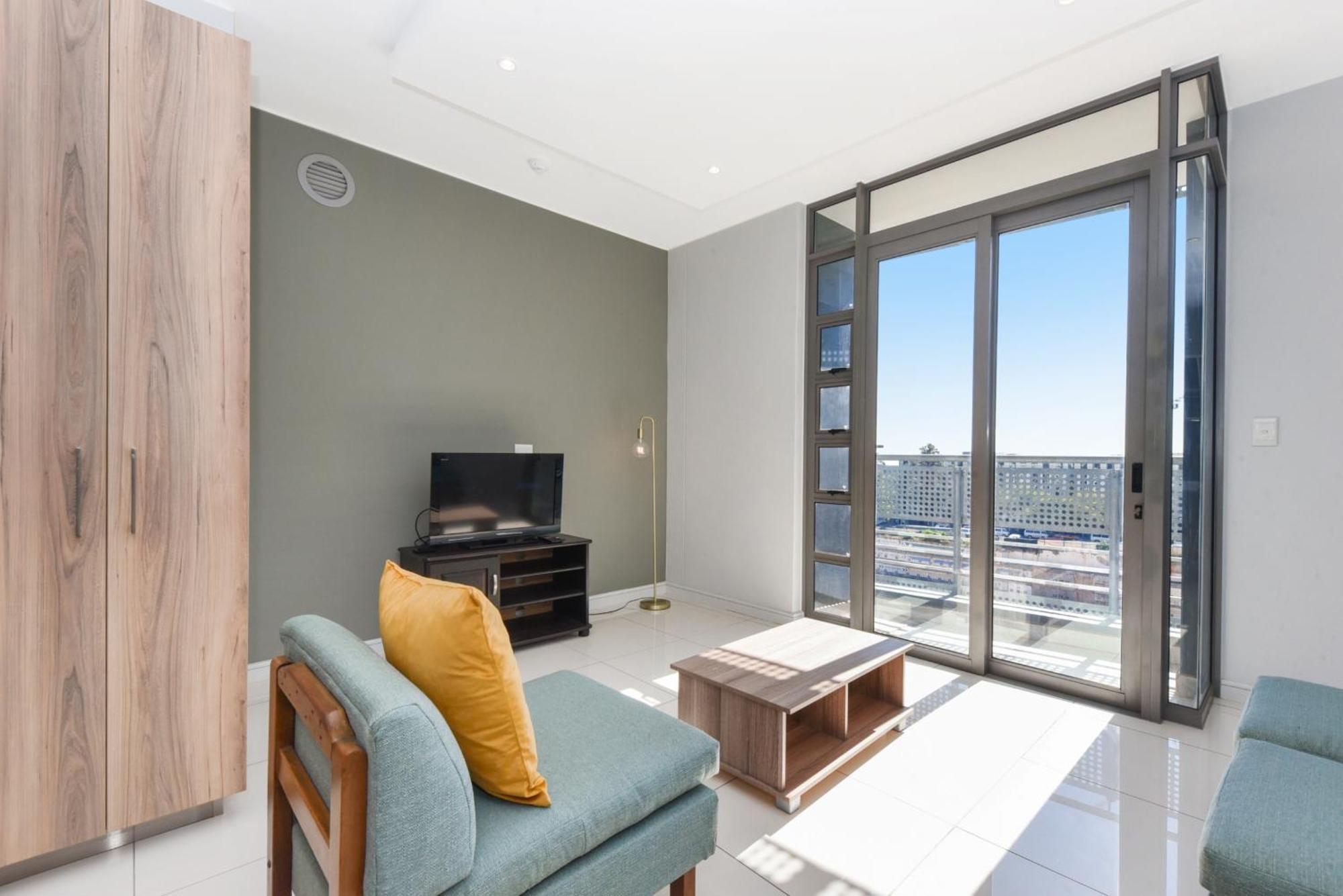 The Median Rosebank Luxury Apartment - Building With Generator Γιοχάνεσμπουργκ Εξωτερικό φωτογραφία
