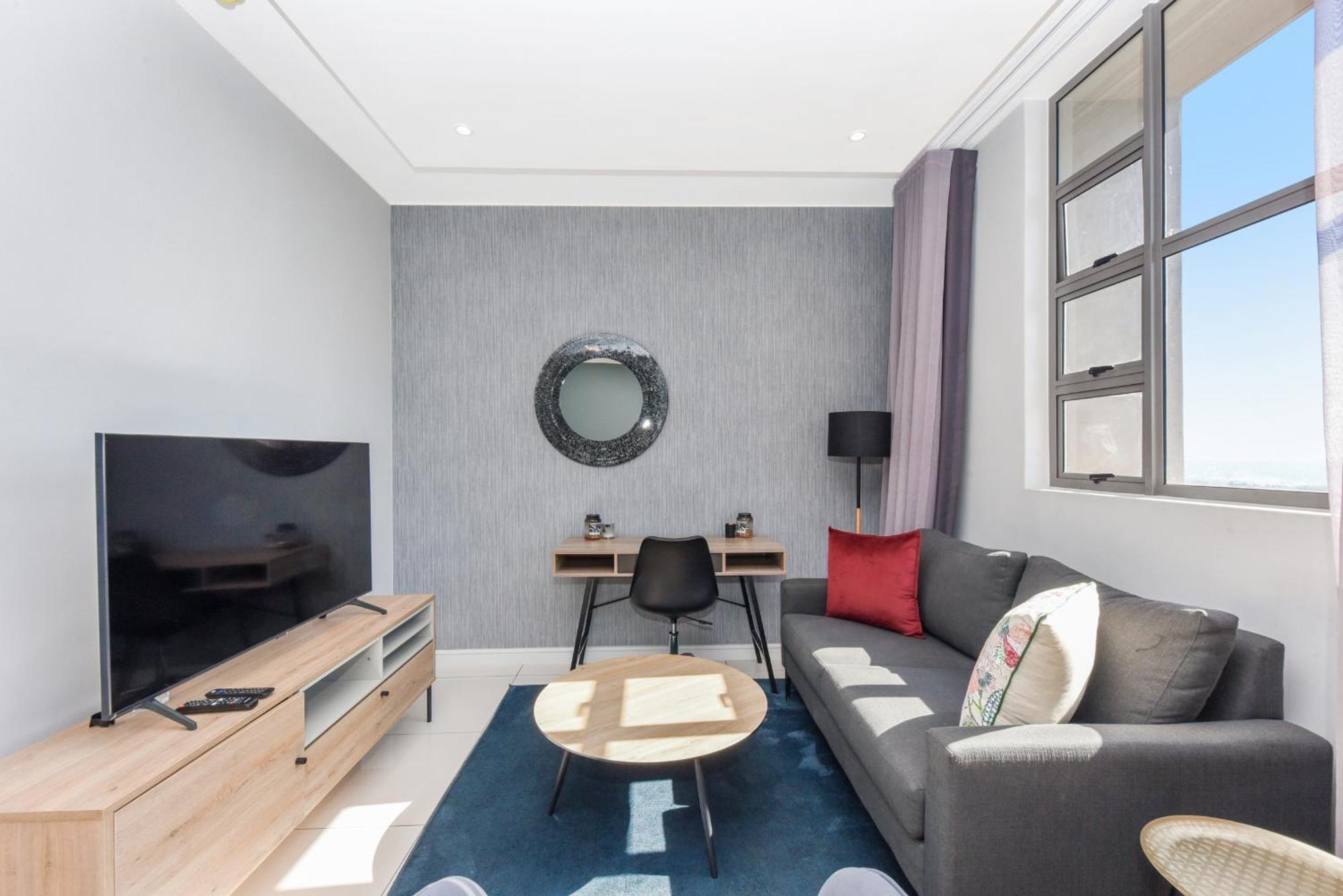 The Median Rosebank Luxury Apartment - Building With Generator Γιοχάνεσμπουργκ Εξωτερικό φωτογραφία